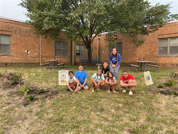 wwreadgarden23