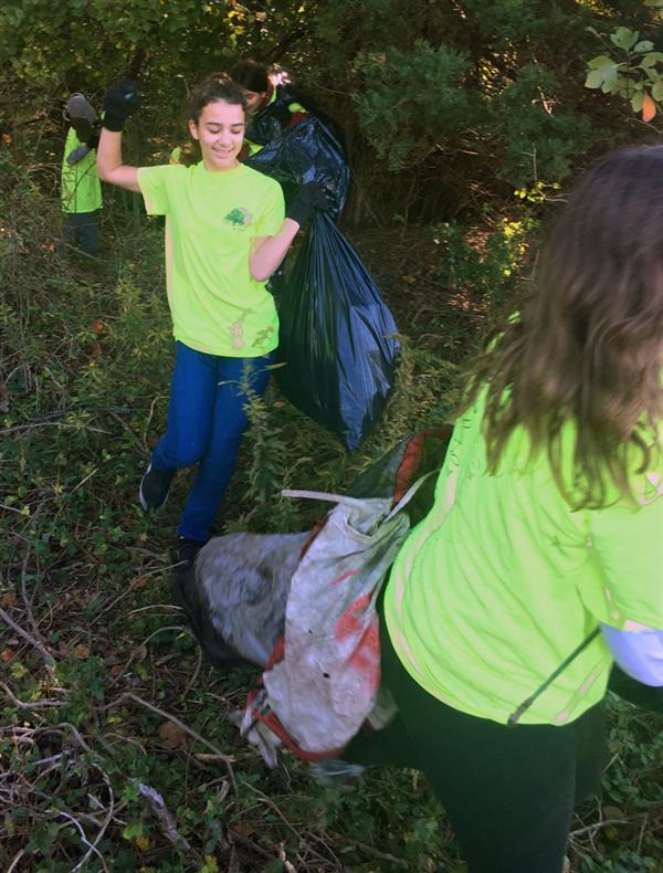 Communications / Middle Schools at Cleanup Day 2019